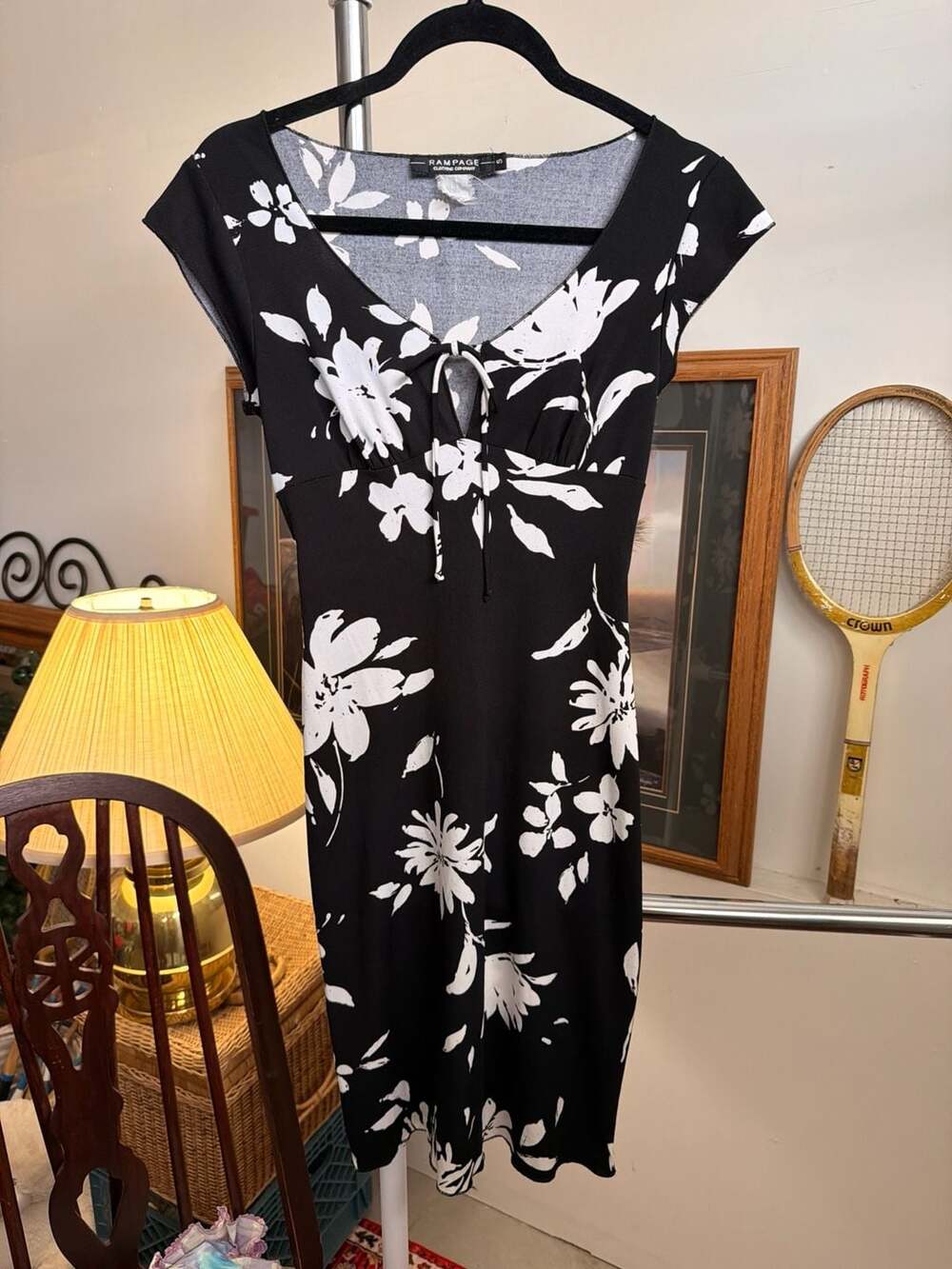Rampage Black & White Floral Dress Keyhole Tie Soft Midi Slip On Dress Size S